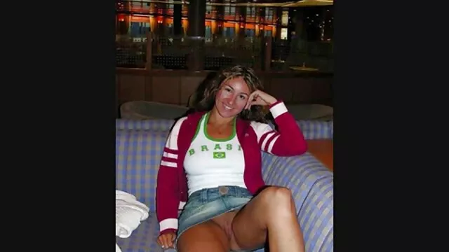 Salas de fitness Chicas lesbianas de tetas grandes naturales follan después del yoga videosporno fakings