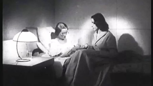 Chicas universitarias sexy en un concurso de camisetas mojadas follatelos gratis sucias